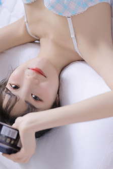 明星专题：许冠英
